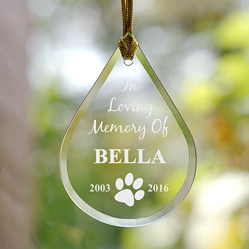Pet Memorial Christmas Ornament - Tear Drop In Loving Memory